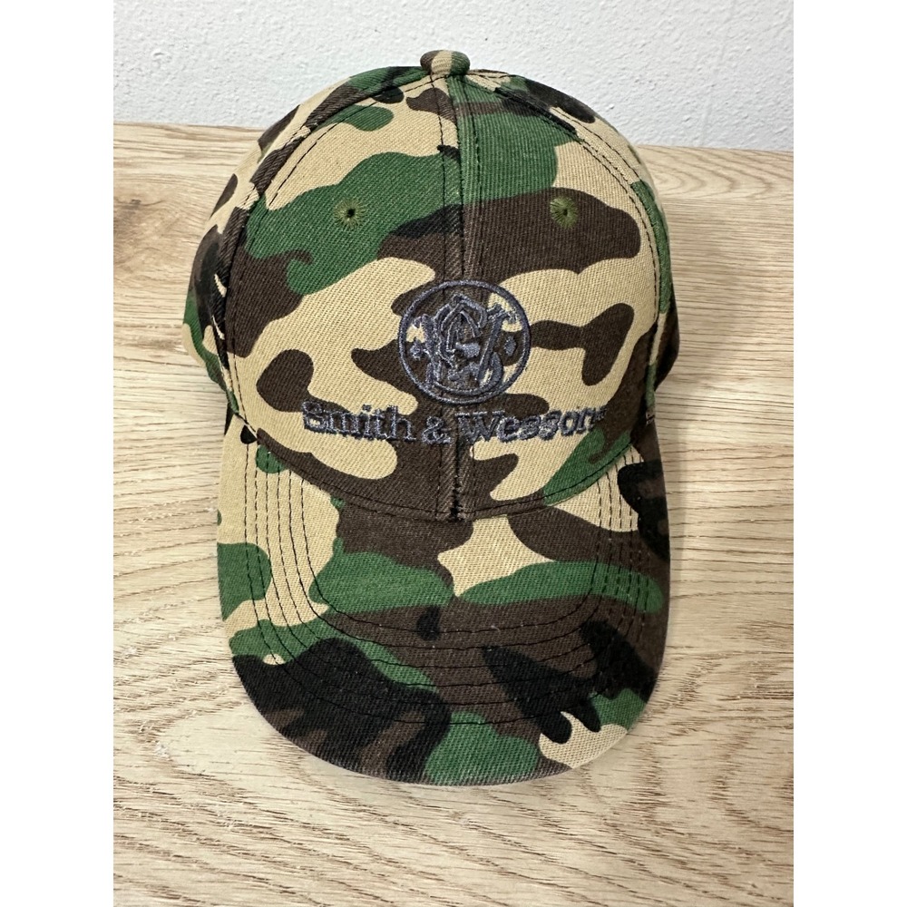 Smith & Wesson Camo Hat Baseball Cap Hunting Outdoors Logo